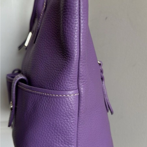 BEAUTIFUL AUTHENTIC Dooney & Bourke large size purse/handbag, Perfect condition! - Picture 7 of 7